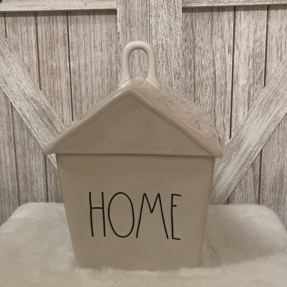 Rae Dunn Home Canister/Cookie Jar